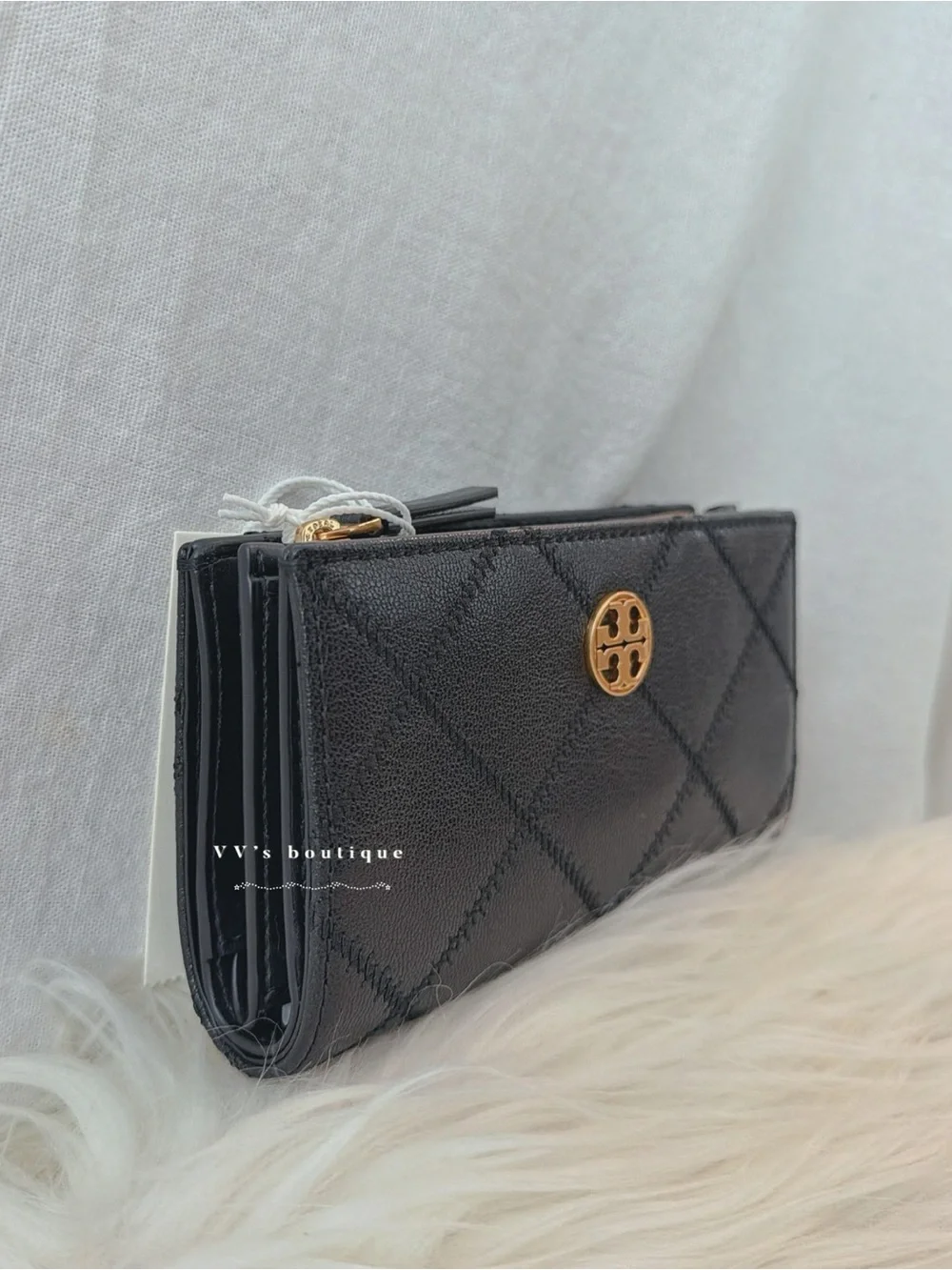 NWT Tory Burch Willa Medium Wallet Quilted Leather Black Gold 168721
